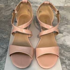 Dream Pairs Blush Strappy Heels
